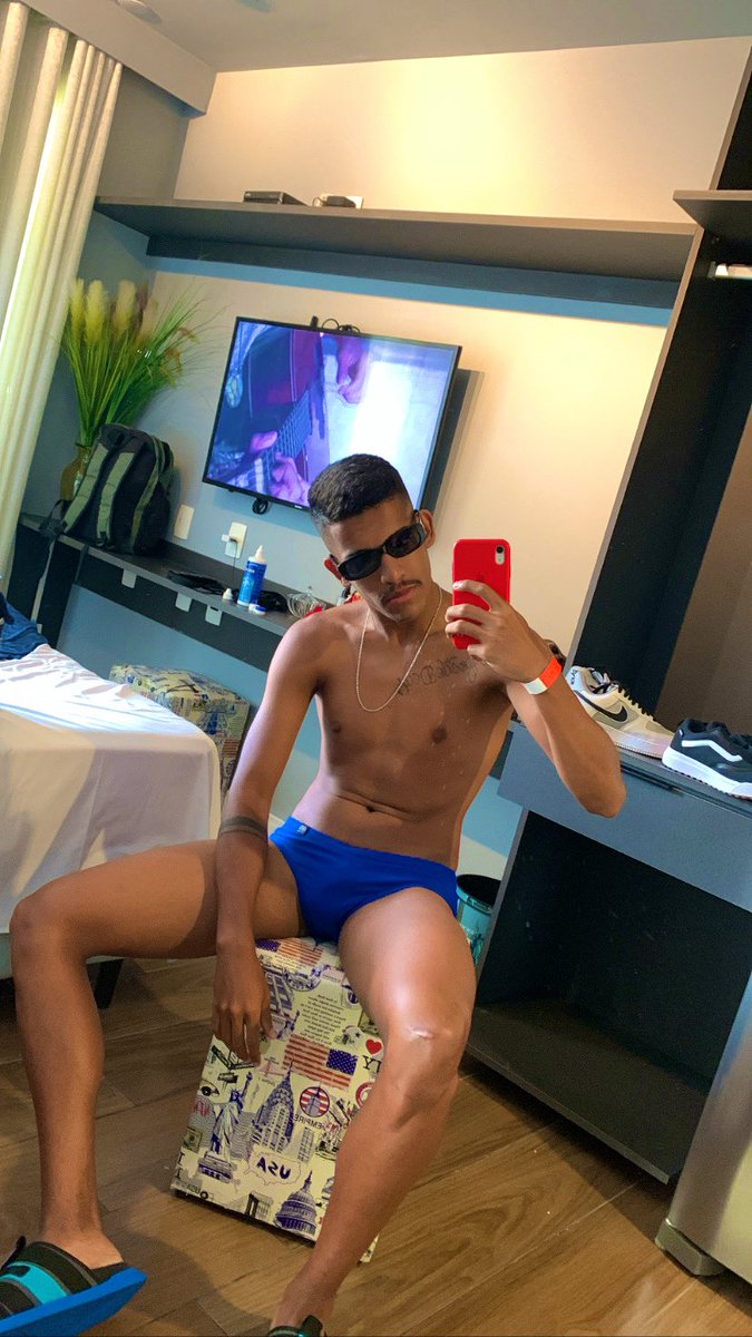 VCARVALHOFC's tweet photo. 2.2 TURBO 🎊🔥

#HappyBirthday #SaoPaulo #boysp #fy #bbb23 #lgbts #luísasonza https://t.co/wA5RI7YXHS