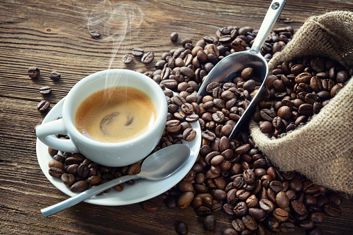 TehseenButt13's tweet photo. Does Coffee causes cancer?
There are so many Myths about Coffee..
Read my blog and stop believing them👇
https://t.co/iRnO6RrzKC Myths about Coffee You should immediately stop believing.html
#fitness #Health #HealthyWayOfLiving #FoodieBeauty #Food #CoffeeAddict #coffeelovers https://t.co/mUbgE3eg0a