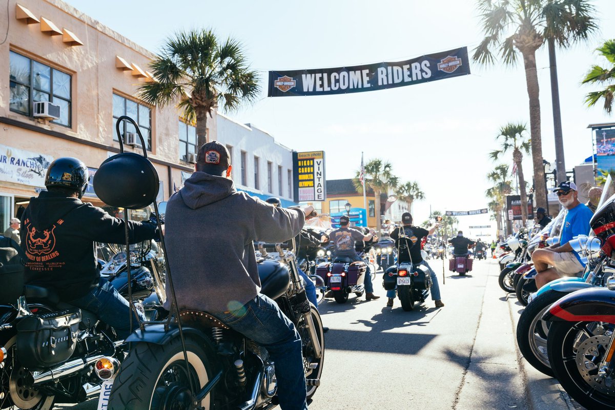 eaglerider's tweet photo. Only 4 days left until Daytona Bike Week!!
Enter for a chance to win a VIP experience to see Jackyl and Run DMC live this Saturday!!

🔗 in the bio for a chance to win!!

https://t.co/4MIVuzqW0r
.
.
.
#daytona #bikeweek #riders #harleydavidson #travelideas #motolife https://t.co/AFtj19IxTA