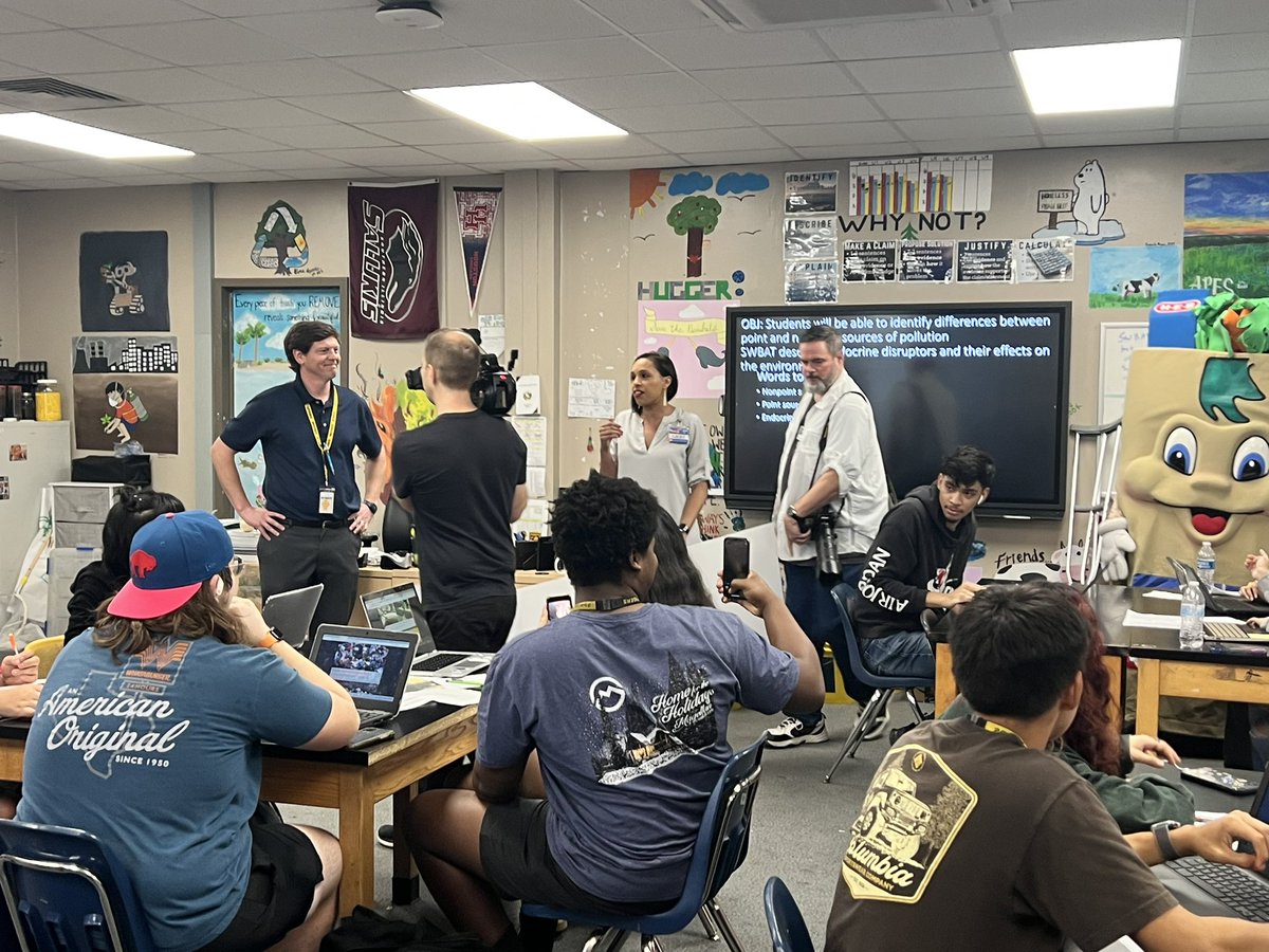 Spring Woods High tweet media