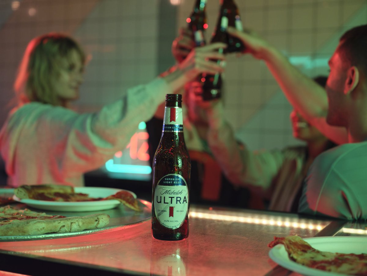 FuhrerEagle's tweet photo. #Cheers to starting off the superior of all light beers- @MichelobUltra 🍻  #ItsOnlyWorthItIfYouEnjoyIt

#FuhrerEagleSales #Pittsburgh #PittsburghPA #Pennsylvania #MichUltra #Monday #BeerOfTheDay #BeerLover #BeerMe https://t.co/2pyru3P6jE