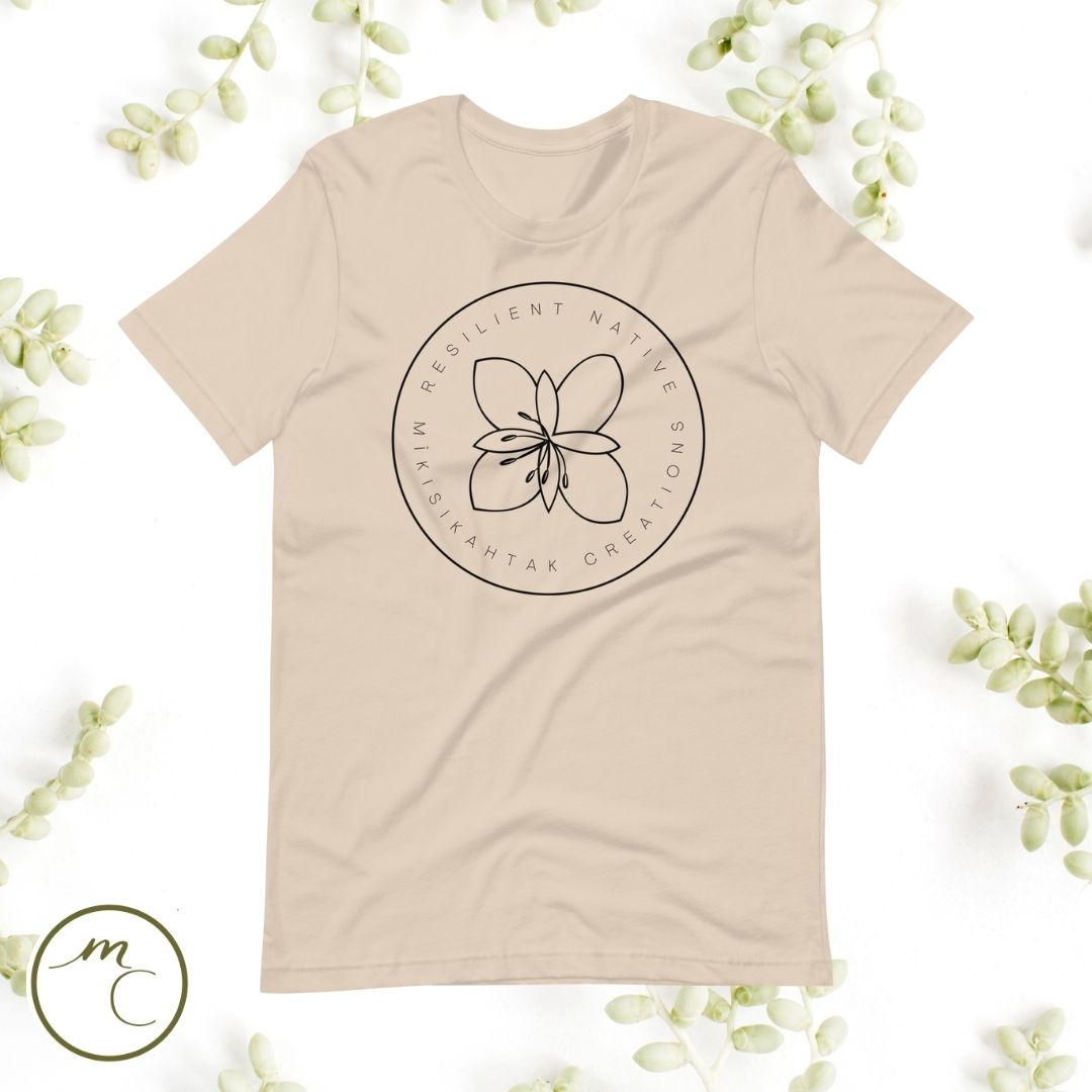 mikisikahtak's tweet image. Our "Resilient Native" Fireweed &amp;amp; "Resilient Métis" Fireweed Shirts are available in sizes S-4XL. 
It also comes in a crew neck style in various colors!
Black &amp;amp; White options are available in up to 5XL 🤍
mikisikahtakcreations.com/shop 🤍 
#IndigenousArtist #NativeTwitter #SupportNative