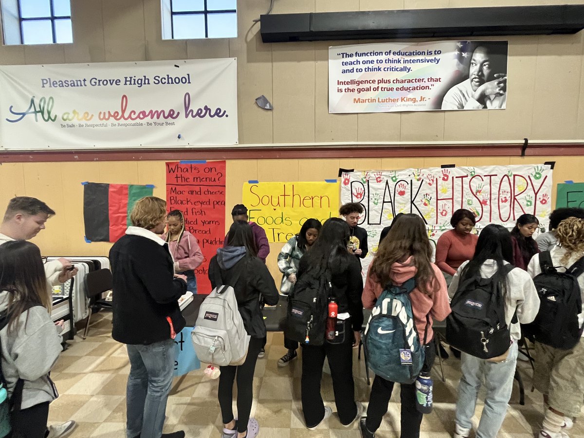 PleasantGroveHS's tweet photo. Pictures from the recent Black History Month Southern Foods &amp; Treats Sampling

#Rigor #Relevance #Respect #Relationships #PleasantGroveHS https://t.co/KJoFCVRVQc