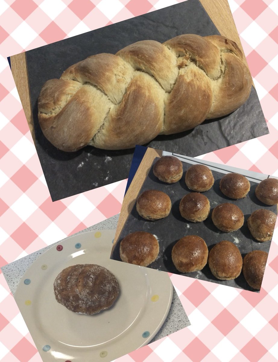Plaited bread, wholemeal rolls and mini sourdough. Great work from NPA bakery 🥖 🍞  @BoclairAcademy <a href="/BoclairHE/">BoclairHomeEconomics</a>