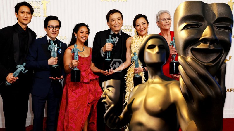 Jhonjournalist's tweet photo. 2023 Screen Actors Guild Awards: The Complete Winners List
https://t.co/coQqlPkUPO
#Screen #ActorsGuild #PradaPeople #AmandaSeyfried #ClaireFoy @TheAcademy @SAGawards @MaRaineyFilm @Reuters @HasanIsmaik https://t.co/CwRUxE1NRO
