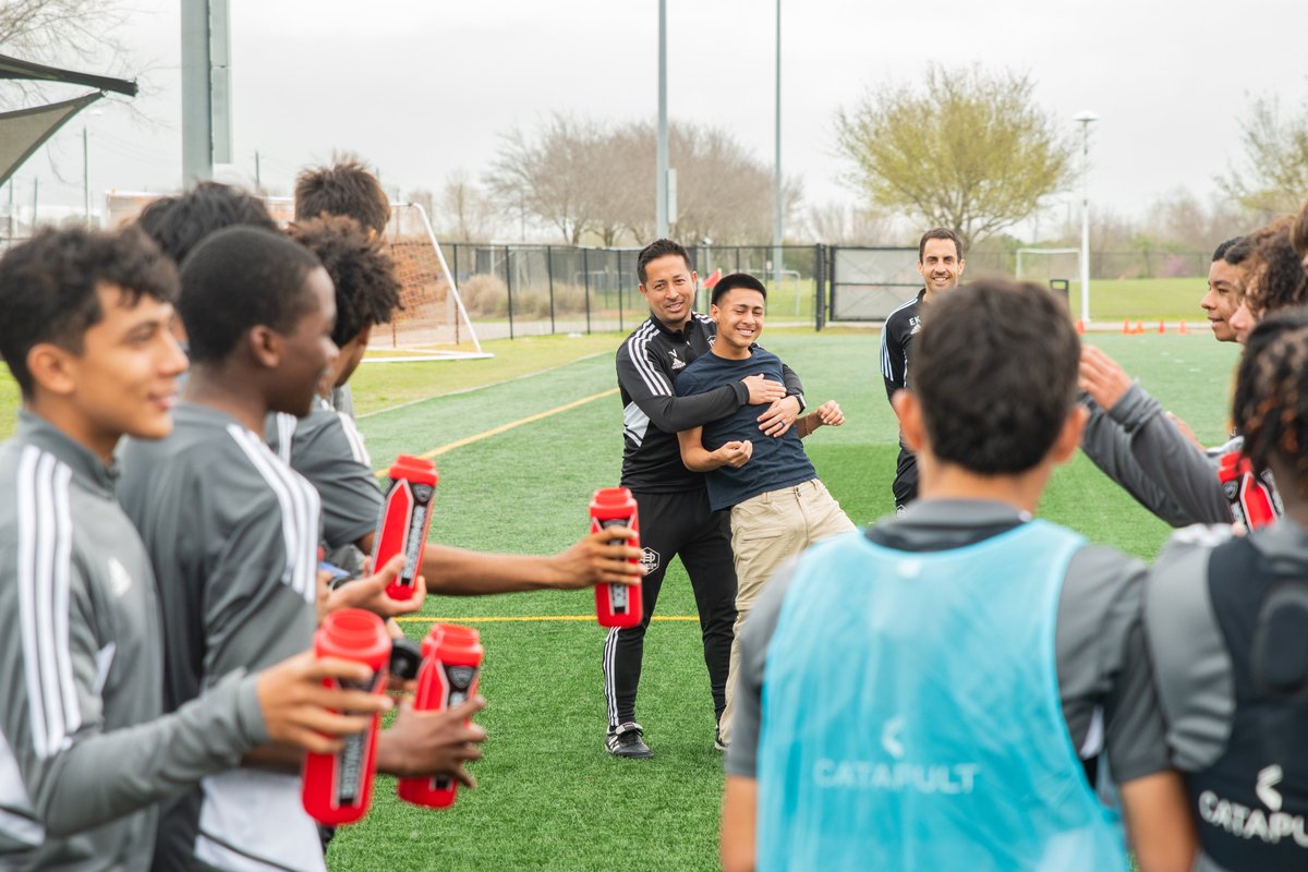 DynamoAcademy's tweet photo. Saying goodbye to one of our own.

It's been a pleasure, Luis - we'll be rooting for you this season! 🧡

#HoldItDown https://t.co/sXmk6eRJox