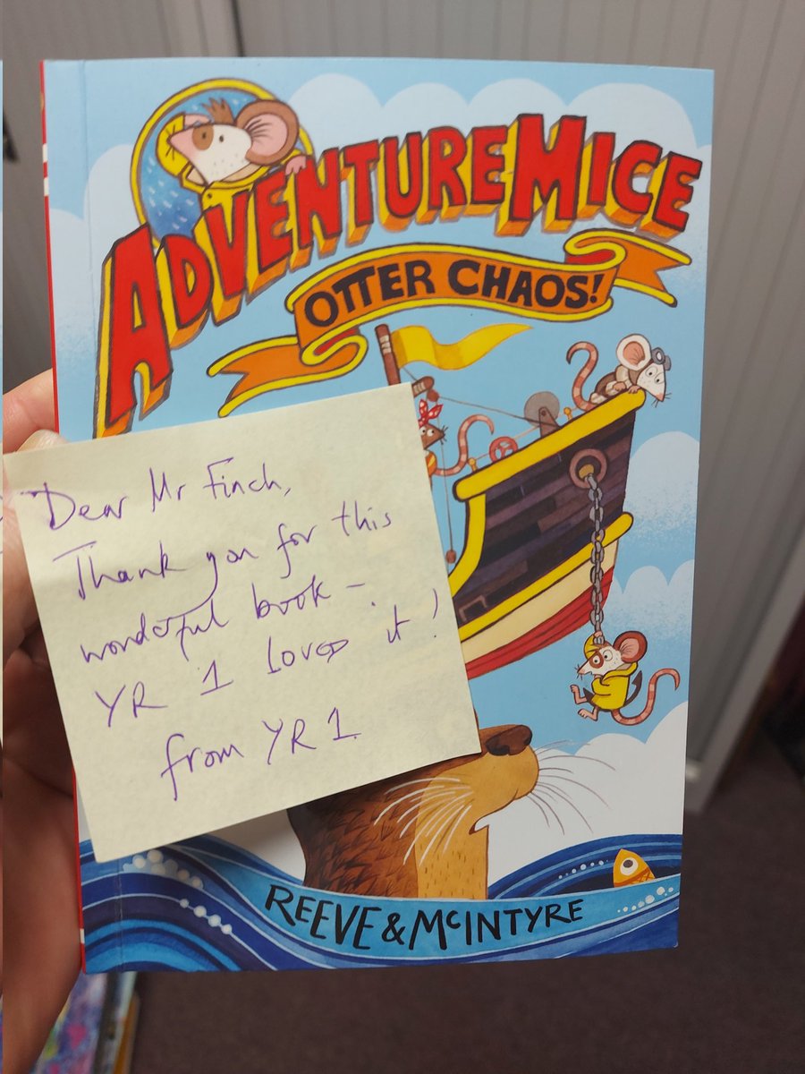 Well, #AdventureMice turned out to be quite the hit with Yr One. It really is the perfect Yr One Chapter book. Plenty of action, lots of well pitched humour, illustrations you can get lost in (including a map!) and all based in kindness. Also, cheese.
@philipreeve1 @jabberworks