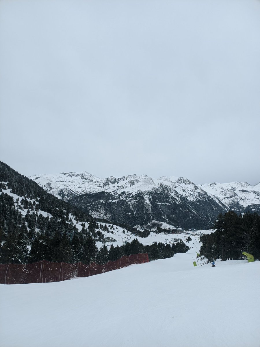 sergito_97's tweet photo. 🤍🏔️ https://t.co/nVZuLcxJu9