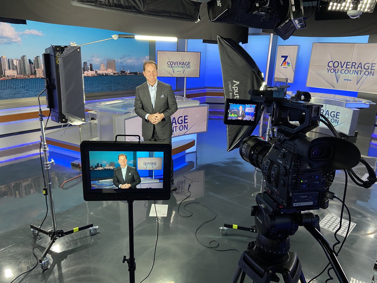 Monday morning promos - ⁦⁦<a href="/ErikNBCSD/">Erik Naso</a>⁩ bringing the magic