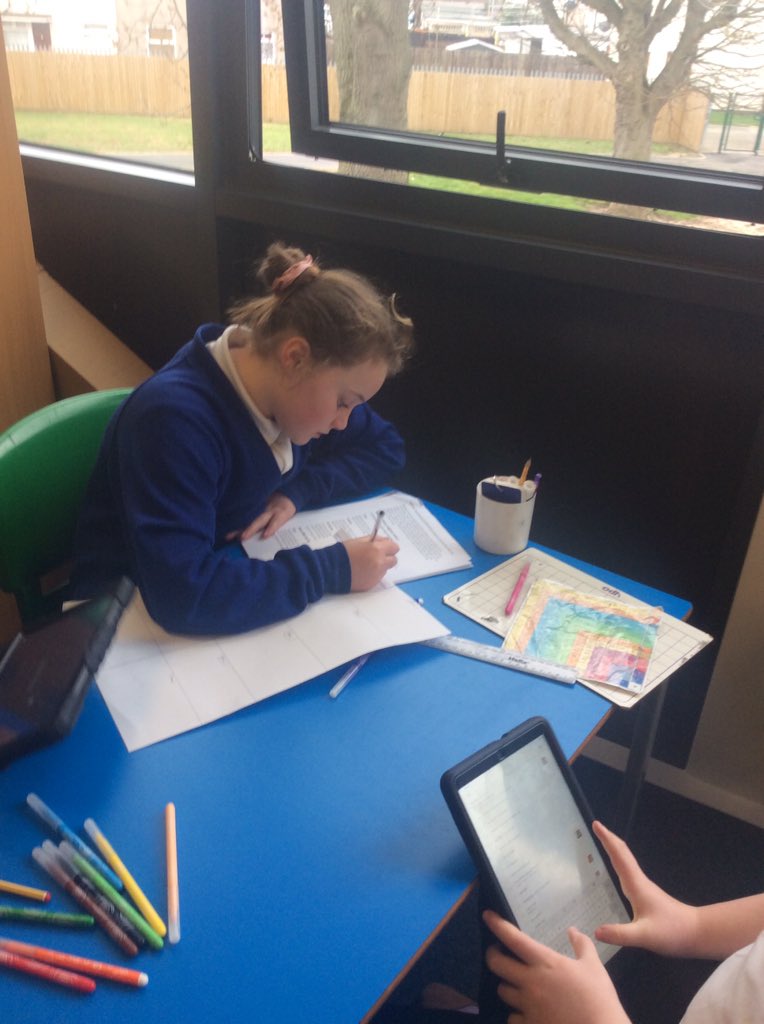 TPAYear4CB's tweet photo. Researching similarities and differences between religious concepts and then presenting these ideas to the class. #TPARE #TPAOracy https://t.co/dzKorzZxZ4