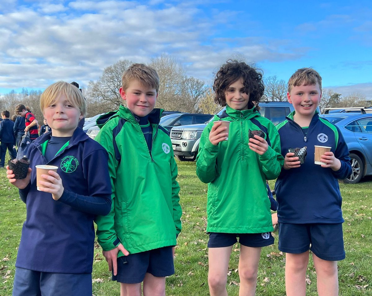 ThorngrovePrep's tweet photo. Another delicious match tea by Chef Jamie from @ConnectCaterin9 and hot chocolates to warm everyone up after the cross country relay 😃🙌 #MatchTea #TimeForTea https://t.co/4a9NATOcW0