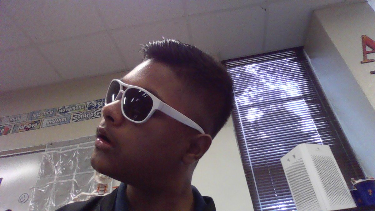 What a stylish  you-tuber is  Rohan arjun Annam