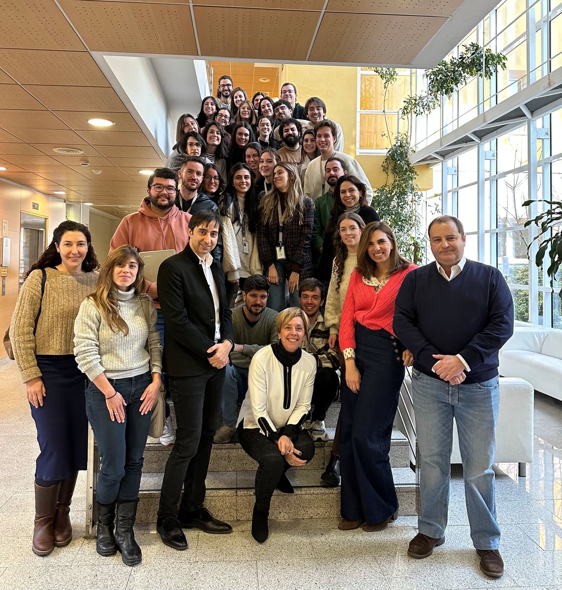 msmelanoma's tweet photo. Great closure of the #Beyondthebench workshop at @CNIOStopCancer! 👏 #CNIOSA for the organization.
Fab. examples of options in science diplomacy, foundations and venture capital from @DrLMelchor (@EU_ScienceHub), @marta_puyol (@ContraCancerEs) and Raúl Martín (@YsiosCapital) https://t.co/yfRUyH3tgK