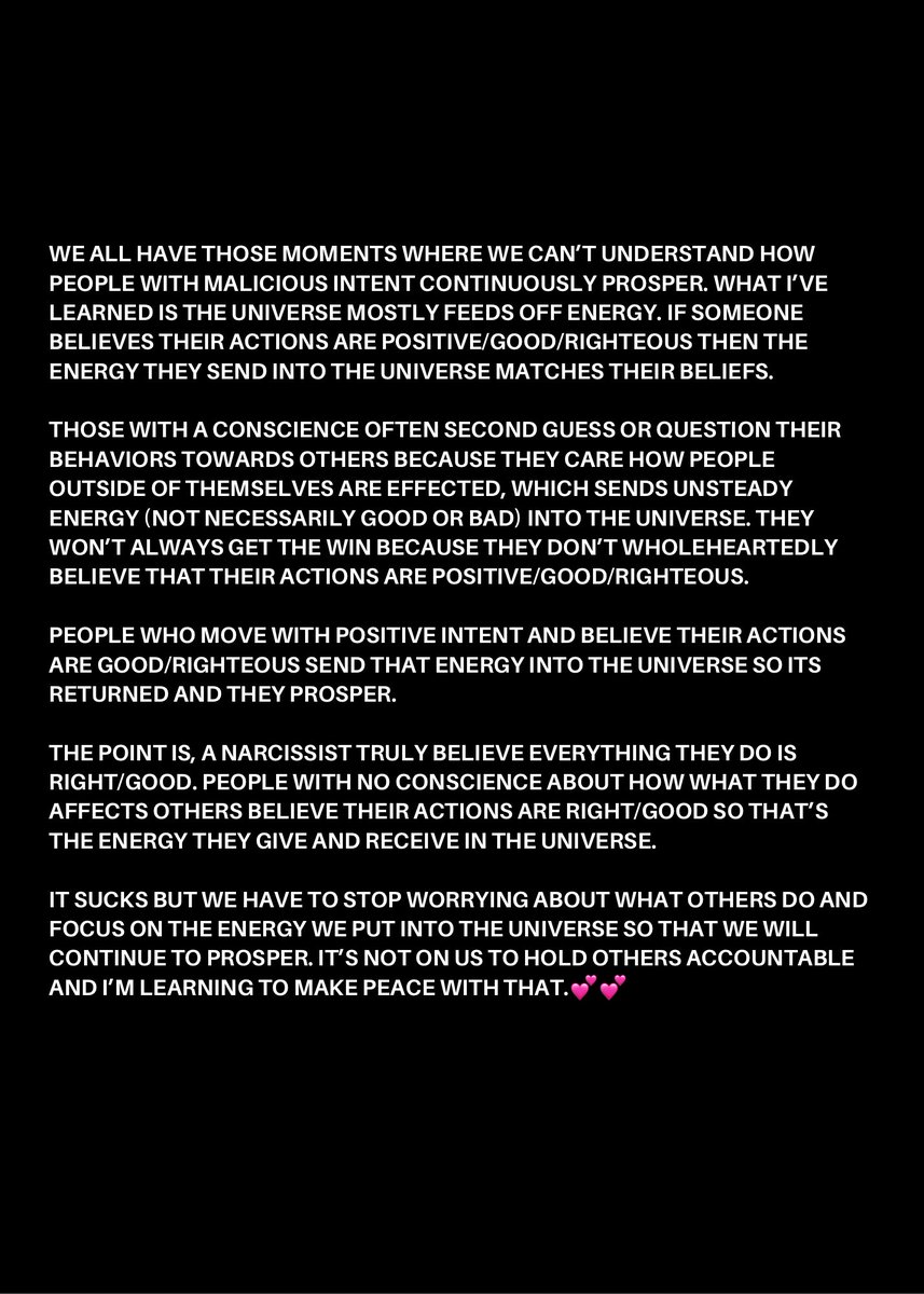 Happy Monday beautiful people 🖤