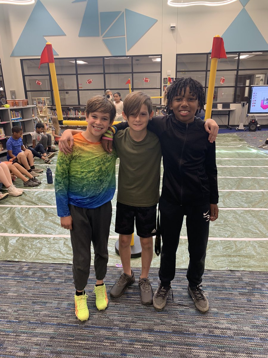 Kristin Khoobiar tweet media