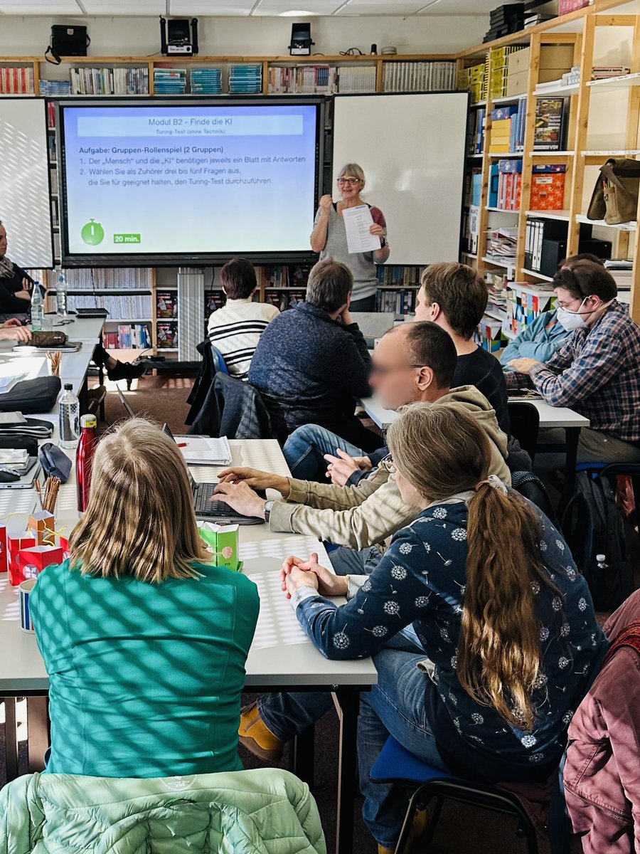 mzswp_rlp's tweet photo. #IT2School - Modul KI - Multiplikatorenschulung im @mzswp_rlp
Kooperationsveranstaltung mit den Regionalen Kompetenzzentren und der #MINT Geschäftsstelle RLP
Danke an Isabelle Angelberger vom Medienzentrum Ludwigshafen und Sarah Lelle vom #RegKomp Südwest
@digKompRLP @pl_rlp https://t.co/t5eZ02J9vb