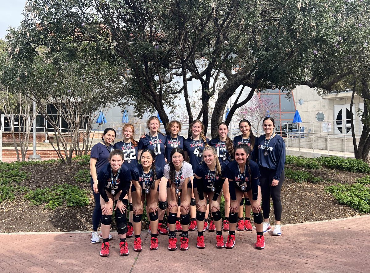 Rayna Dinsmore tweet media