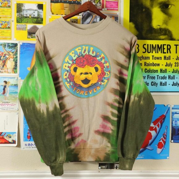 baluscloset's tweet photo. So good I had to share! Check out all the items I'm loving on @Poshmarkapp #poshmark #fashion #style #shopmycloset #herschelsupplycompany #gratefuldead: https://t.co/Af7Hycy53T https://t.co/uTXnoH7U7b