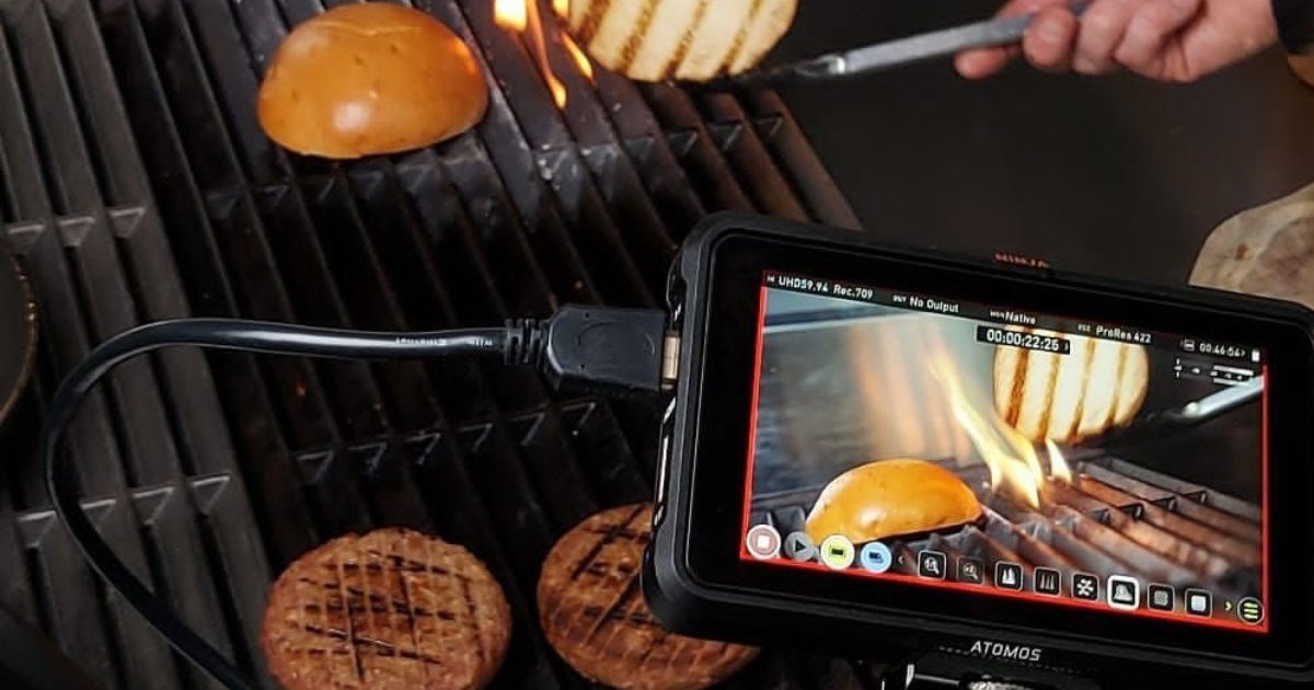 creativefoodsuk's tweet image. We are enjoying looking back at our video and photo shoot last week, which took place in our #innovationhub and #creativekitchen at our state-of-the-art manufacturing facility in Burton 🎥