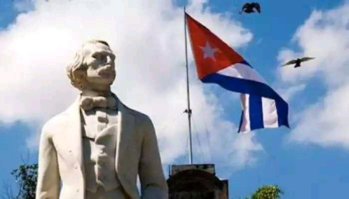 🇨🇺 #27DeFebrero aniversario 149 d la caída en combate en San Lorenzo, del Padre d la Patria, Carlos Manuel d Céspedes, quien al decir d sus contemporáneos poseía una vasta cultura, una recia y carismática personalidad y tenía un valor personal a toda prueba. De #CMHW #Cuba