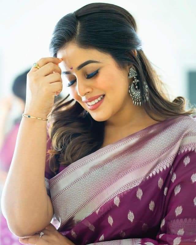 Actress Poorna Shamna Kasim Malayam Actor Mallu Aunty