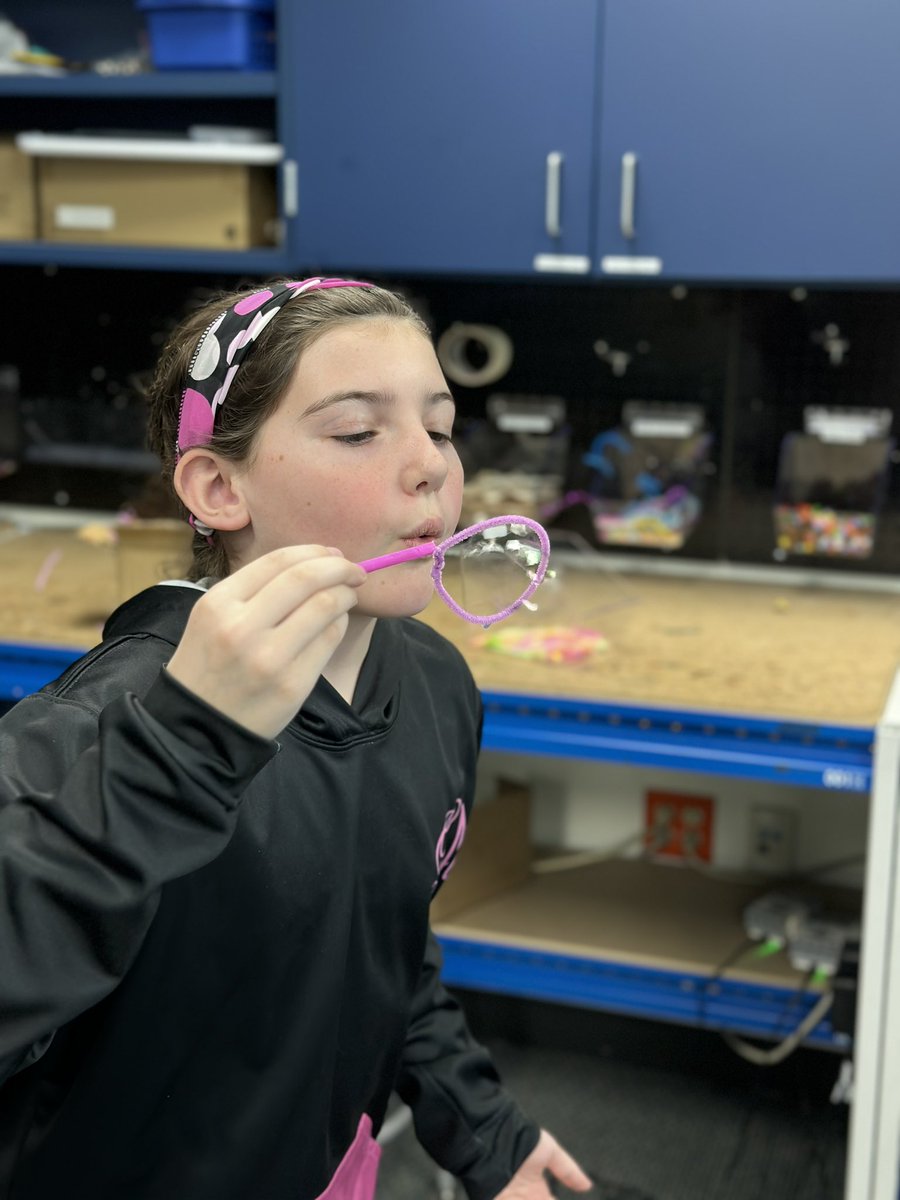 IHElementary's tweet photo. Students from 3Seeger designed bubble wand prototypes. Later this week, students will recreate their designs in TinkerCAD and 3D print the designs. @Jackieobrien1 @IHelementary #IHPromise #IHES_STEM #IHESiLab https://t.co/UhkYqHtre2
