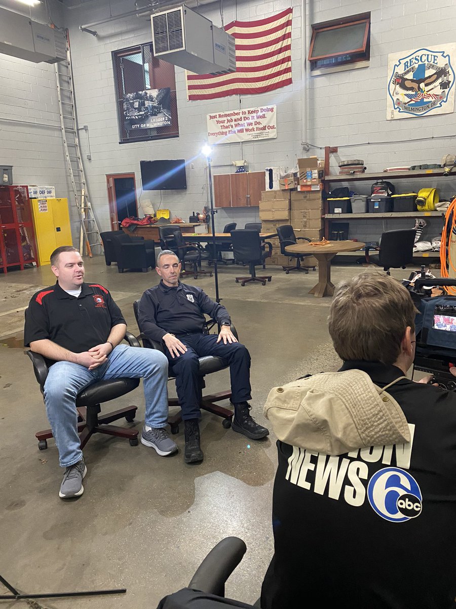 JoeBePositive's tweet image. Watch @6abc today at 4:55pm to see the Wilmington Fire &amp;amp; Police Departments talk about the Wilmington Classic ice hockey fundraiser game for @BePositiveFdn