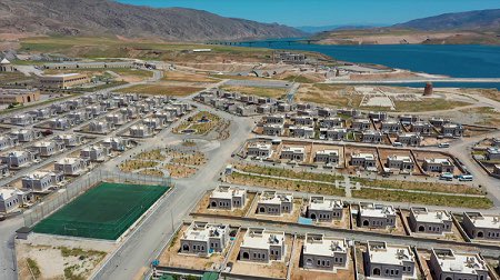 Depreme karşı Türkiye’nin örnek ve en güvenilir şehri neresidir derseniz cevap tabi ki de #Hasankeyf👇 
Mimarı da yine  <a href="/Toki_Kurumsal/">TOKİ</a> 👏
