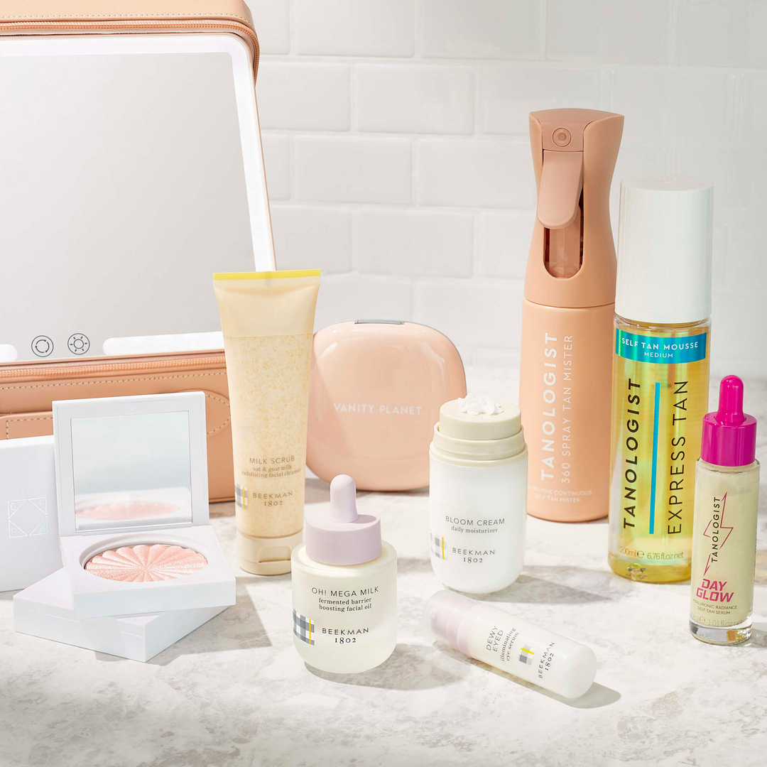 ✨ Giveaway ✨ In honor of our brand NEW products launching next month &amp; Beekman's "Oh Mega Milk" launch, we've partnered with our friends @tanologisttan, @ofracosmetics, and <a href="/beekman1802/">Beekman 1802</a> to put together the ultimate glow-up Giveaway! Four lucky winners will receive all the pro