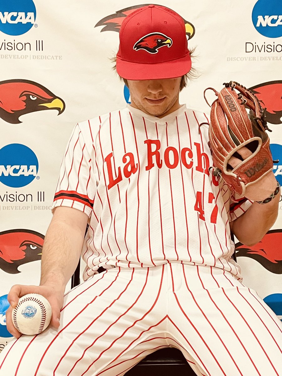 La Roche Baseball tweet media