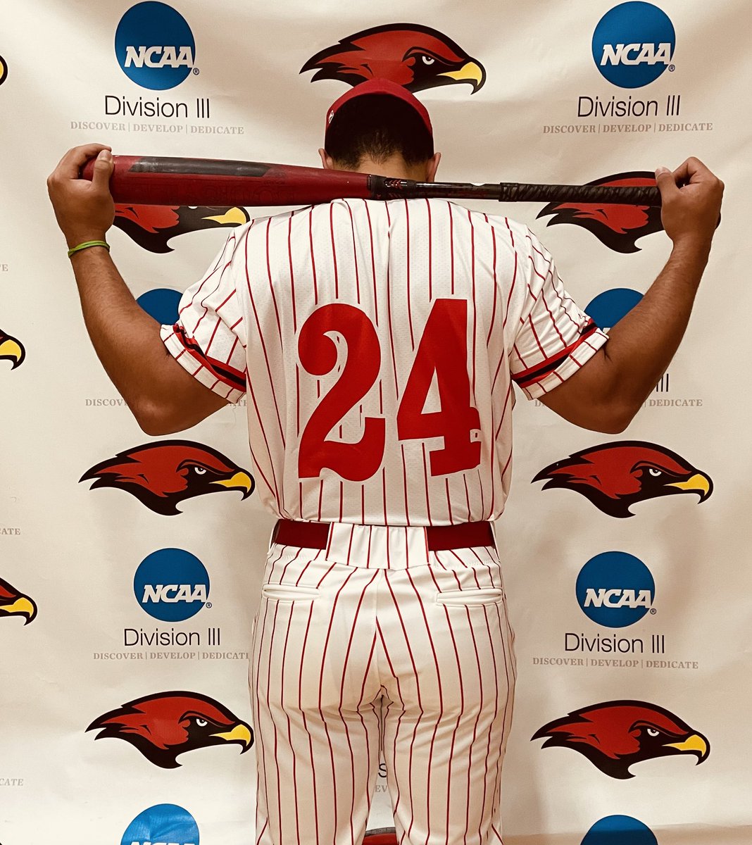 La Roche Baseball tweet media