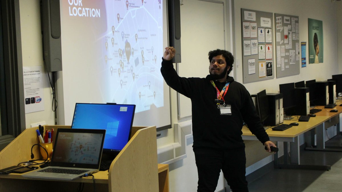 Chelmsford College tweet media