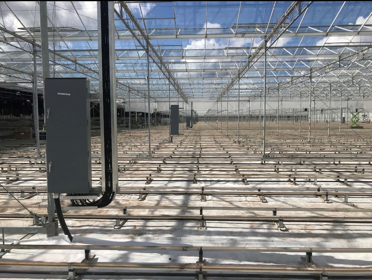 UptimeInd's tweet photo. Operating permits ensure that a qualified individual is responsible for operating technical equipment.

This includes safe operation, maintenance, and equipment inspections.

Our FSR’s are trained and readily available to assist with all your operating permit needs! 👷🏽‍♂️📝 https://t.co/wa3cYy1g6L