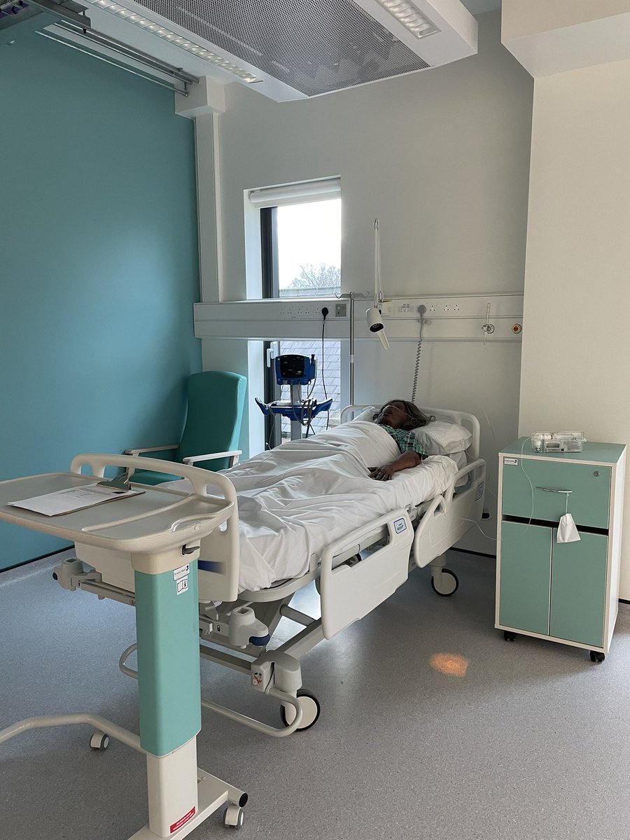 StewyB_SCE's tweet photo. Fantastic day showcasing the potential of the new SHU clinical simulation ward.. I hope everyone that came to visit enjoyed meeting our sim patients and left with lots of great sim ideas #clinicalsimulation #simulatedplacement https://t.co/YQtW2zvwIE