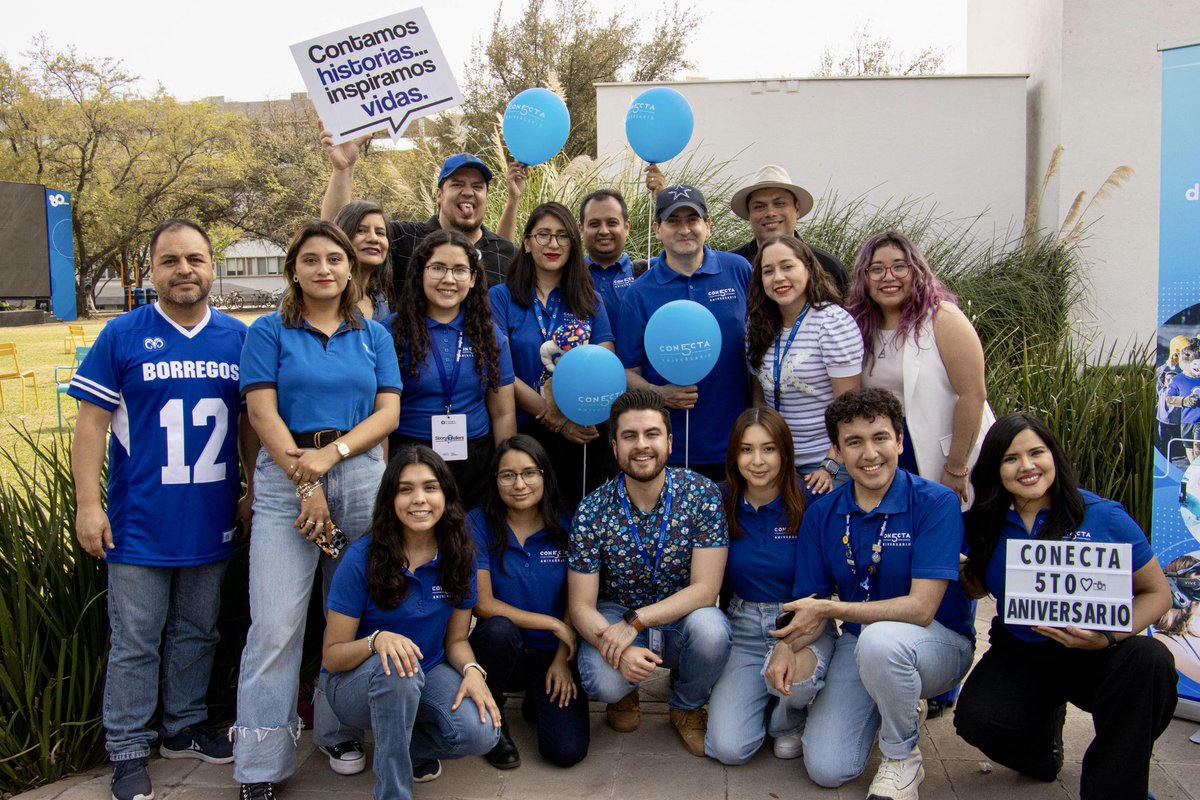 TECcampusMTY's tweet photo. ¡El pasado viernes celebramos el 5to. Aniversario de @conectatecmx !💙✨
¡Muchas felicidades! ✨ Y mención especial a todas las personas detrás, que con su esfuerzo hicieron esto posible. 🤩💙
#conectatec #TecdeMonterrey #CampusMty
📸: @ferespim https://t.co/p3E66BU4Po