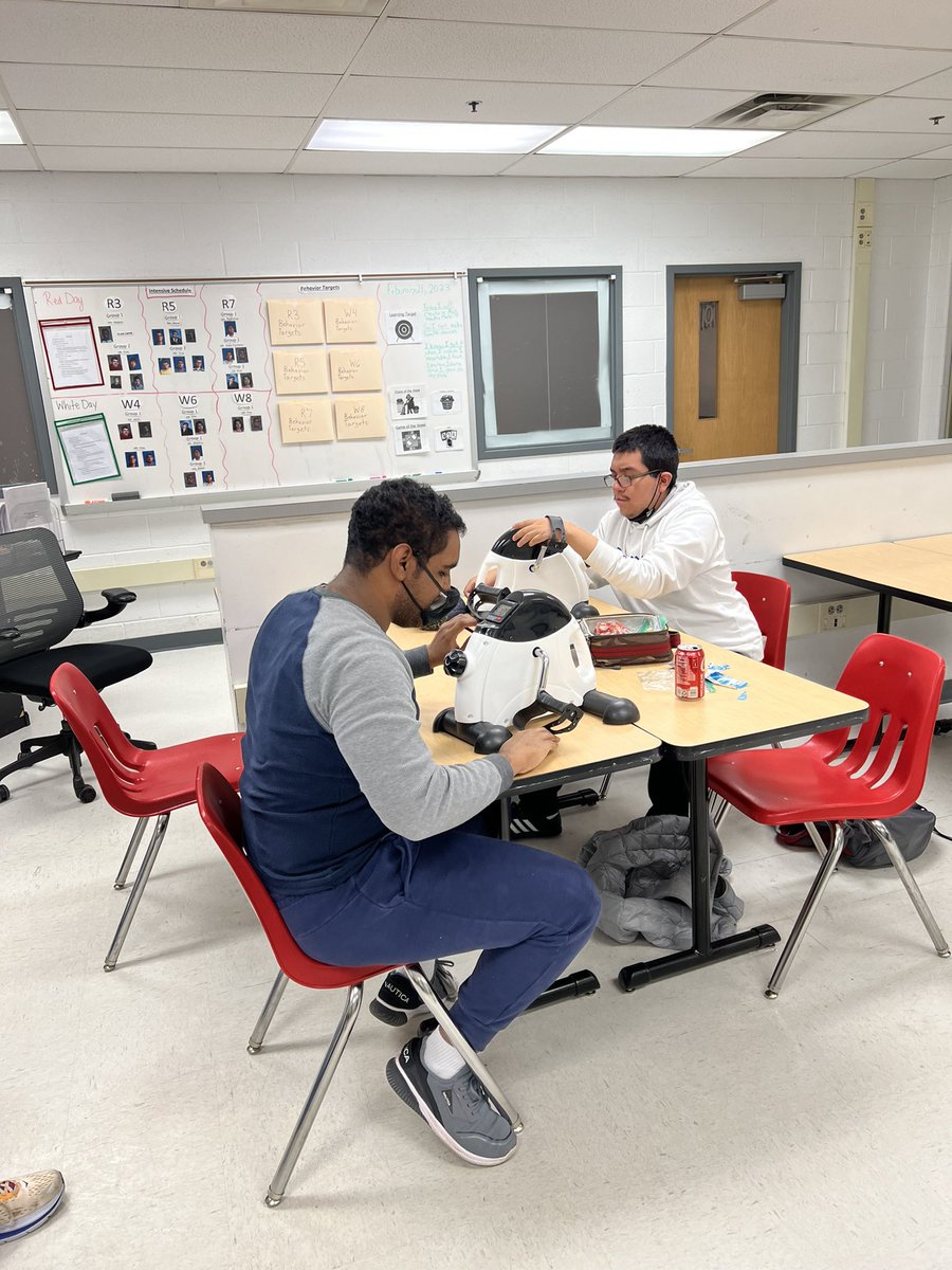 Donna Higgins tweet media