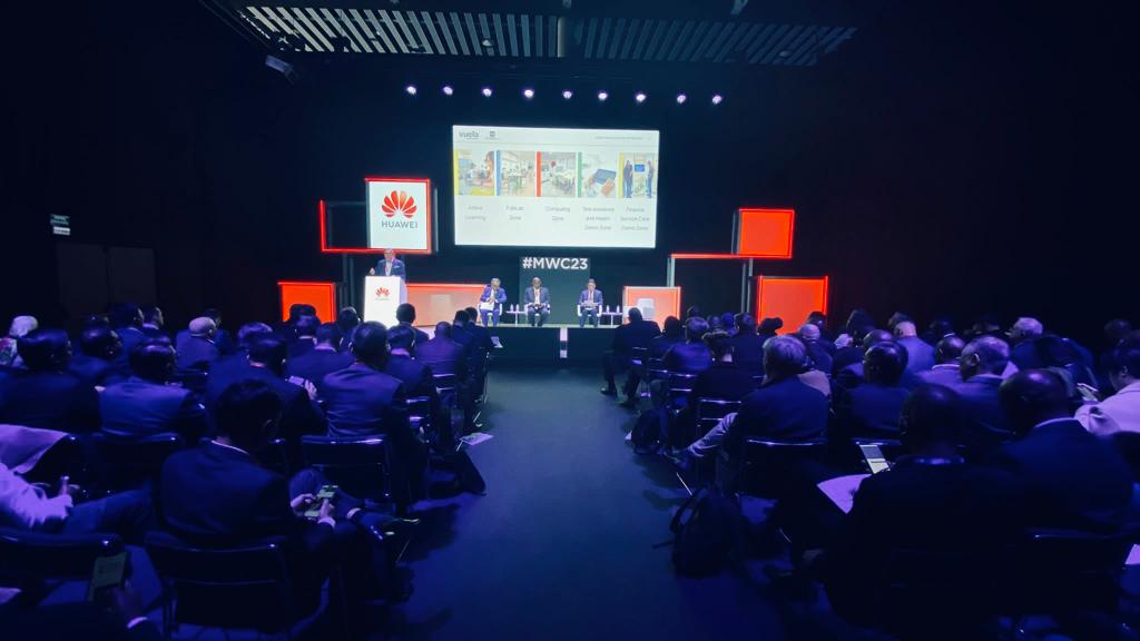 #MWC23: an ideal forum to show andalusian roadmap to "revitalize rural areas through their #digitaltransformation, help them to face demographic and technological challenges and to attract and export talent" #newmobility #digitalnomads