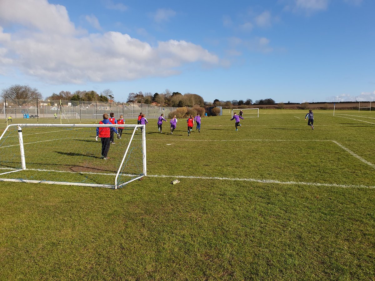 APHS_PE's tweet photo. The sun shined again for another APHS Cluster Primary School event. Today it was 6-a-side Football ⚽️🥅
The competition was hotly contested between @BurnhamMktPrSch, @WellsPrimarySch and @LanghamVillSch 🔥💪🏻
Congratulations to @LanghamVillSch on being this year's winners! 🏆🙌🏼 https://t.co/wMQu545yWu