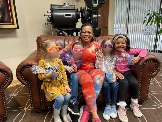 ccsgeorgia's tweet photo. This past Saturday, to show love and appreciation to our families, we hosted a movie night! We're grateful to all those who attended and helped make this event possible. Thank you @Amerigroup for sponsoring and @papajohns for the free and discounted pizzas! #nonprofit #fostercare https://t.co/OMJwOes6DT