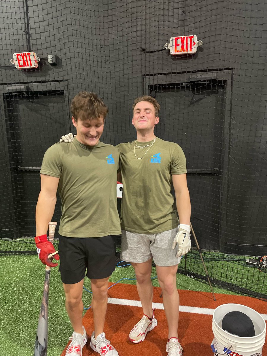 yuri_namkoong's tweet photo. Good luck to our boy @keller2022 as spring training ‘23 ramps up! Top 20 RHP prospect for the Braves and one of the best hitting minds in RVA! https://t.co/Lo9Ve57miY