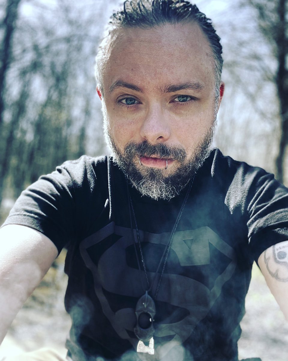 ExodusGhost's tweet image. I’ve just overcome the worst depression since my time in prison. I forced myself to work in my autobiography and used musical triggers to change my focus. However, when it comes time to take the stage at #CypherCon, #HackSpaceCon, and #THOTCON, I aim to explode your mind. 🤯