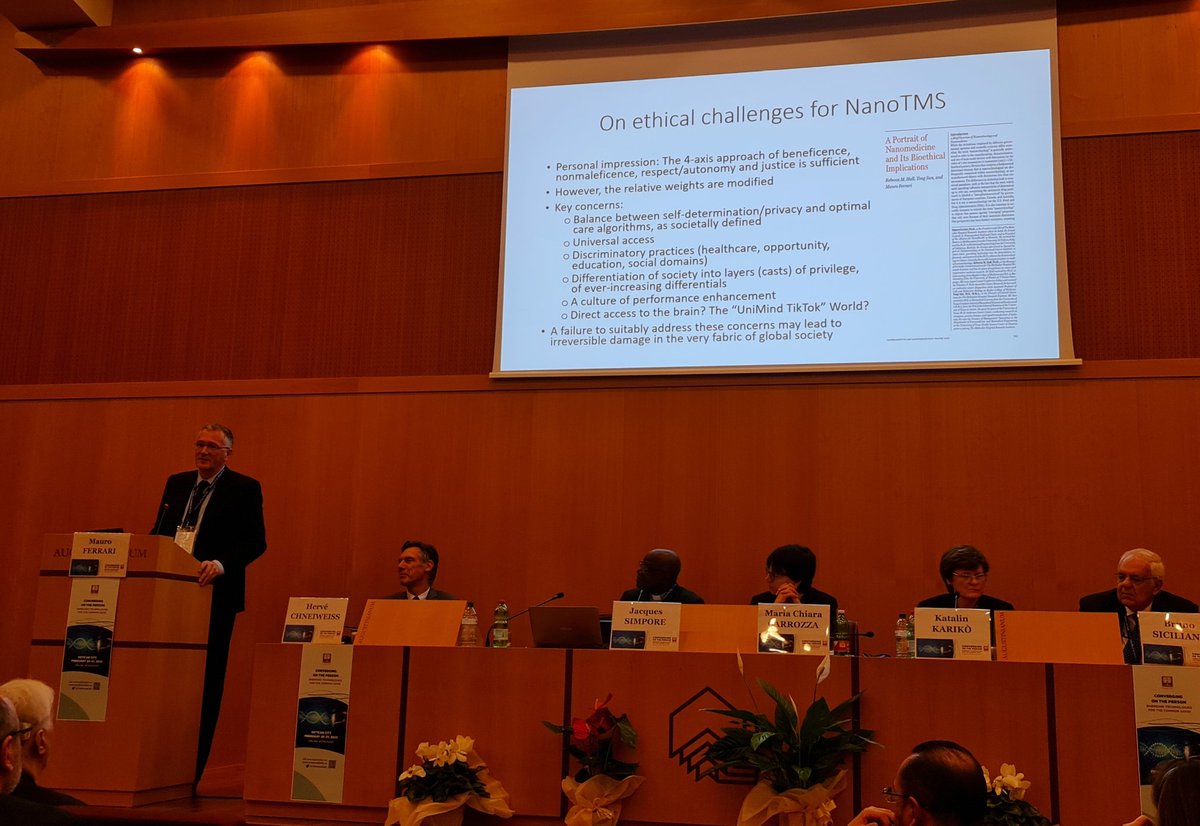 CarraraNeuro's tweet image. Mauro Ferrari at @PontAcadLife general assembly on #converging #technologies in NanoTech 👇
#nanoethics