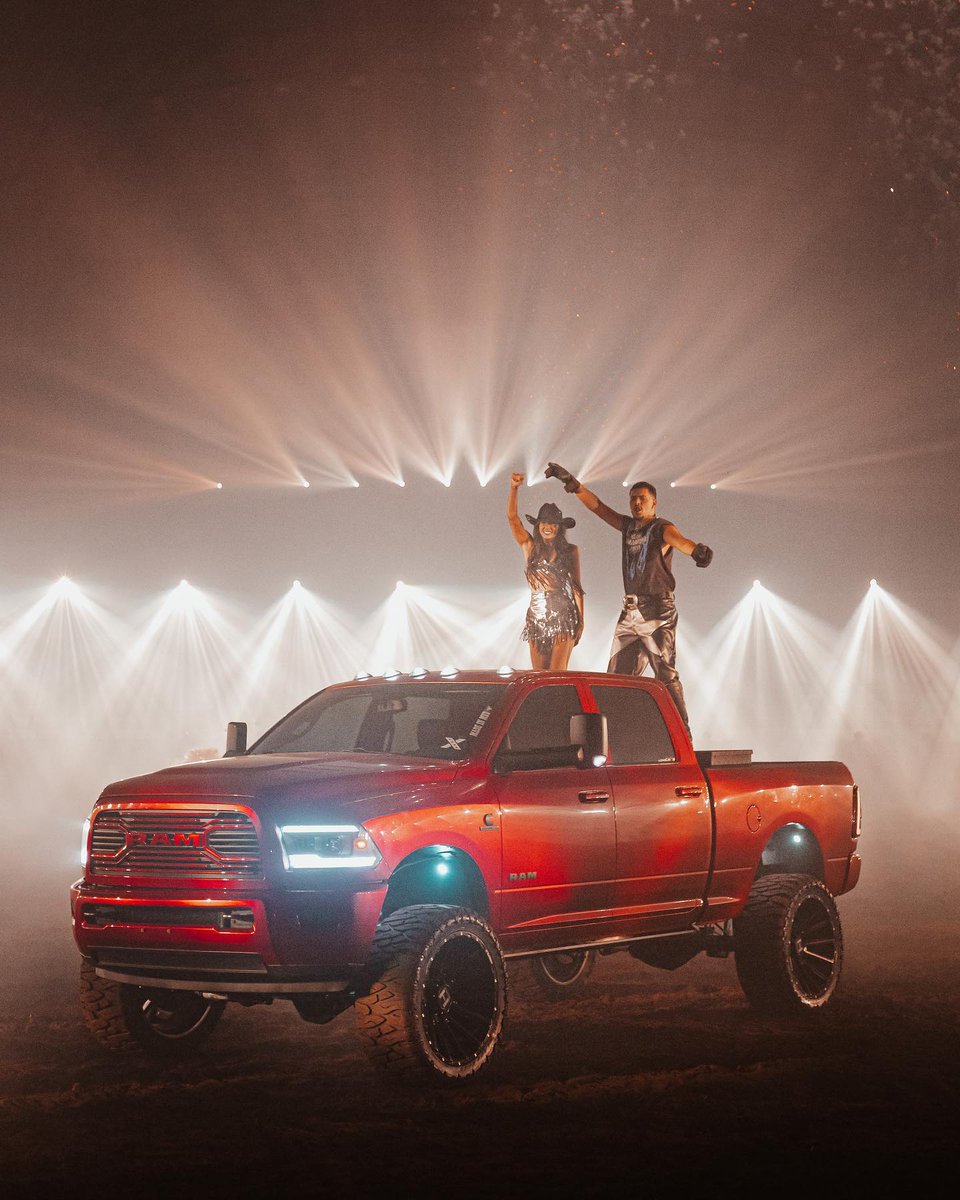 B0IADEIRA's tweet image. Chapéu e carinha de bebê!! Chamaaa PEDRO SAMPAIO 🔥