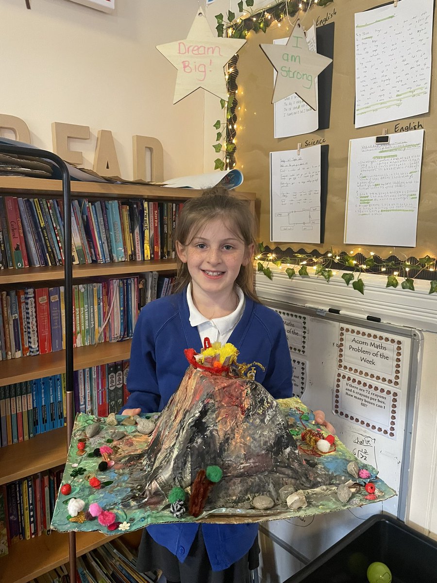 A lovely start to our week with some more amazing takeaway homework. Well done to Dottie for this amazing volcano completed during her half term break! #SJKdt #SJKtopic #OakClassRule