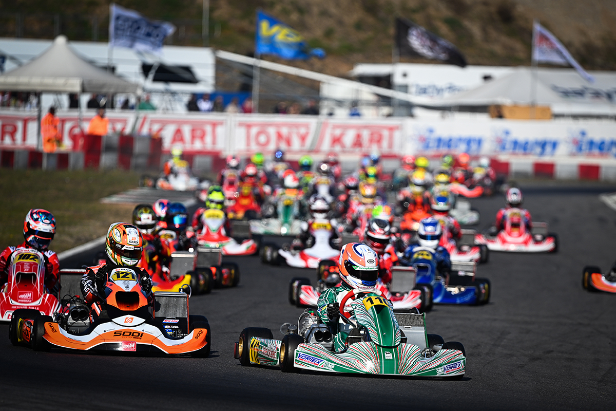 eKartingNews's tweet photo. A lot of surprising results in the second round of the @WSKPromotion Super Master Series.
Top USA driver was James Egozi in OK, placing inside the top-10.
https://t.co/U1W3guwfI6
#WSK #WSKSuperMasterSeries #Franciacorta #OK #OKJ #KZ #Mini #MiniU10 #karting https://t.co/FXjPxWIEOM