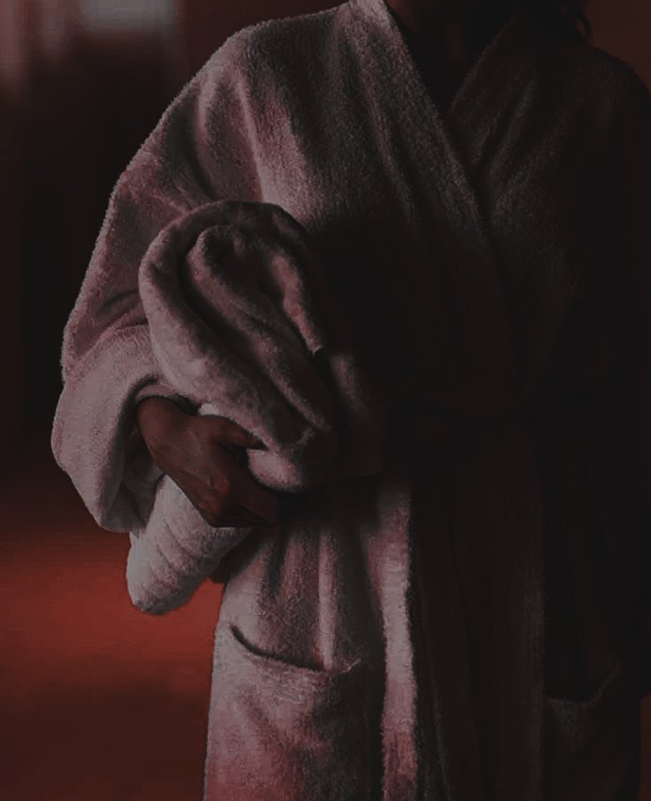 maja_haber_'s tweet image. Zapraszam na 15 rozdział! 
#twitteroweksiążkary #wattpad #wattpadpolska #MBUL

LINK: wattpad.com/1289612969-moj…