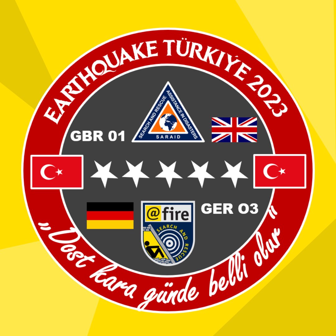 Keine 24 Stunden nach dem verheerenden Erdbeben in der Türkei waren am vergangenen Montag die ersten unserer Helferinnen und Helfer vor Ort. Mit insgesamt 38 Einsatzkräften und drei Rettungshunden konnte das Team in #Kahramanmaraş fünf Menschen aus den Trümmern retten.