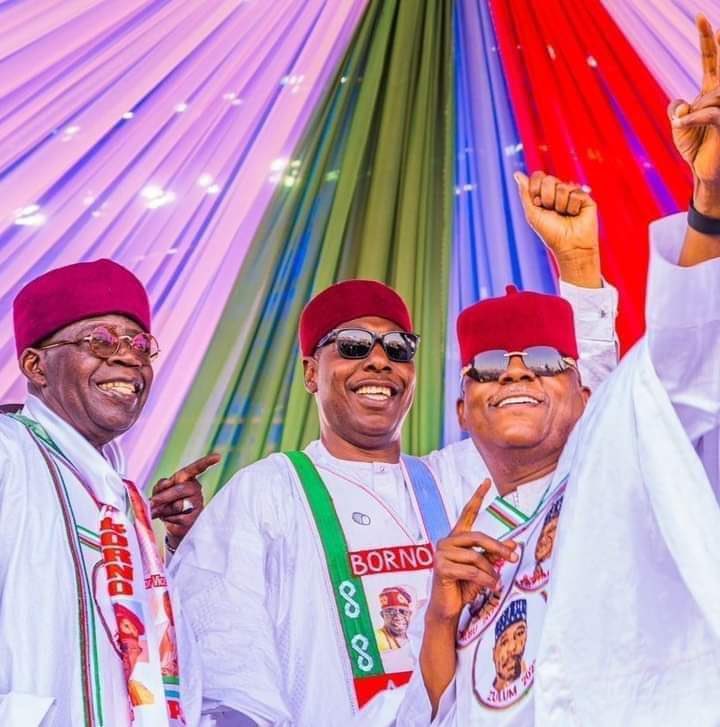 Temi_tayour's tweet photo. “If Tinubu loses your LG on Saturday, you'll resign"

Governor Wike Has Asked All 23 LGA Chairmen In Rivers State To Make Sure Asiwaju Tinubu Wins In Their Various LGA
#RenewedHope23 
#TinubuShettima2023 
#TinubuIscoming 
#BATWeWant 
#GODBLESSNIGERIA 
@APCPresCC2022 https://t.co/txHhvpAgOG