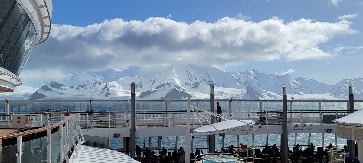 #Cruising #Antarctica on the <a href="/CruiseNorwegian/">Norwegian Cruise Line</a> #NCLStar.  #I cannot say anything but #Incredible!
