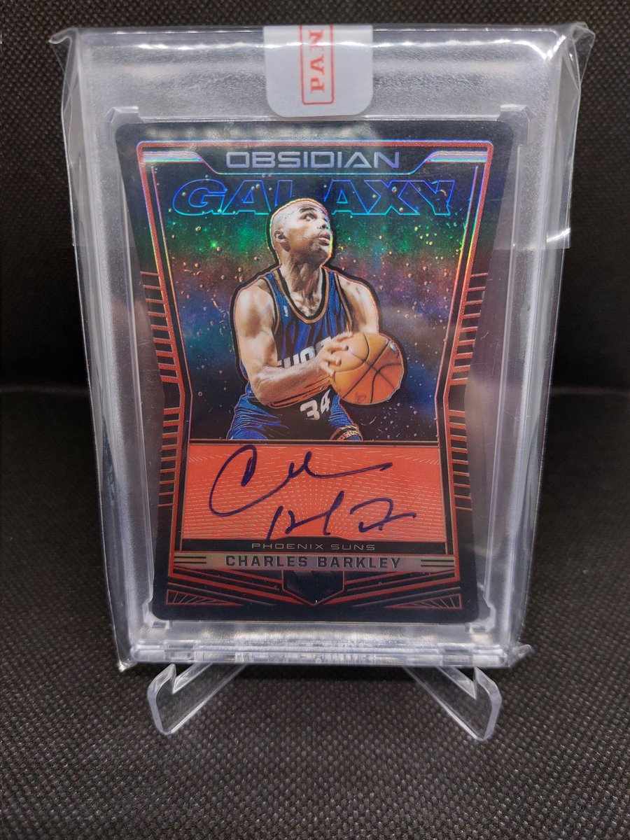 flashy24lo's tweet image. Allez on continue la journée du Greatest ! #Nbacardsaddict